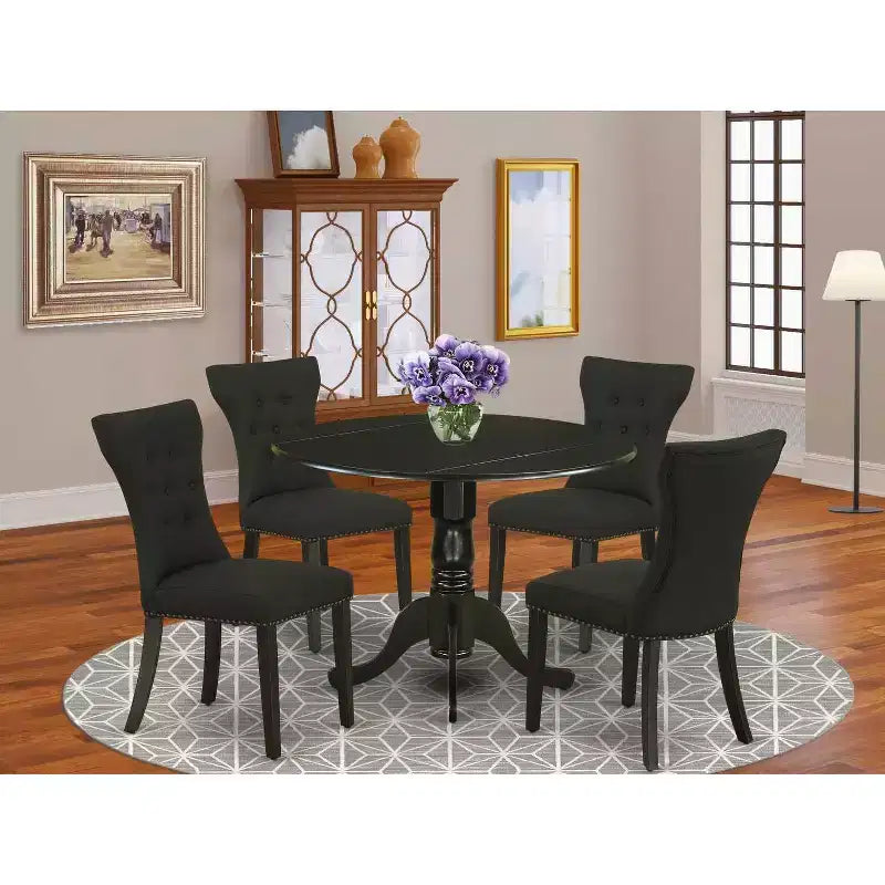 HomeStock 5-teiliges rundes Esszimmer-Set mit schwarzem Finish, Tischplatte aus Massivholz und 4 Parson-Stühlen