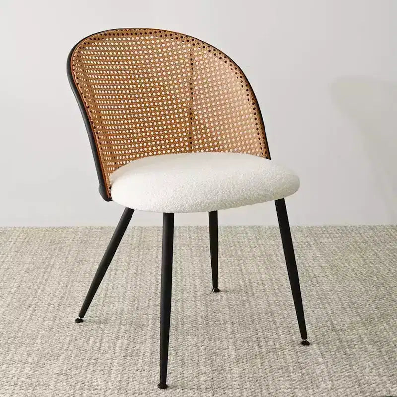 5-teiliges rundes Esstisch-Set, moderner Tisch mit schwarzem Gestell, Stühle mit Rattanlehne und Bouclé-gepolsterten Sitzen für kleine Räume - Panipeachy