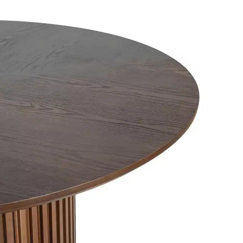 Set da pranzo moderno Sarita di Christopher Knight Home, 5 pezzi, con sedie imbottite in legno di gomma