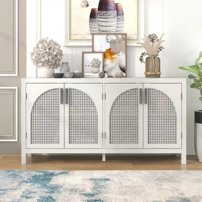 Madia a 4 ante con pannelli curvi in rattan e cinque gambe in legno massello